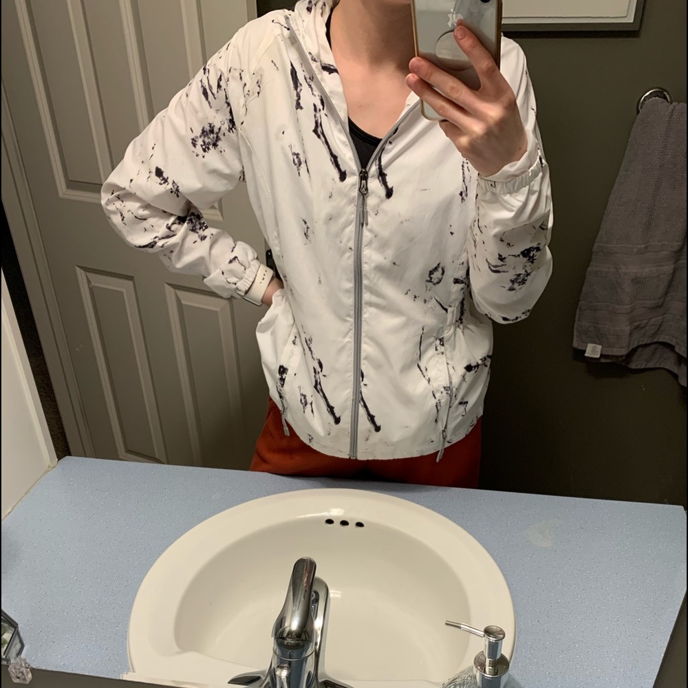 New Balance Wind Breaker